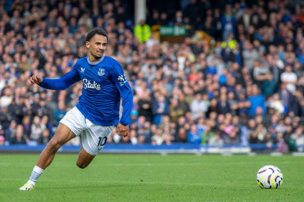 鉴于巴萨此 鉴于巴萨此