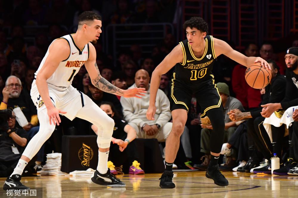 例如与年轻 例如与年轻